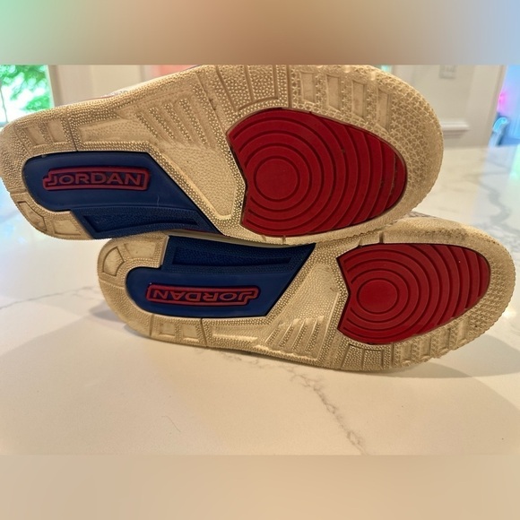 Nike Air Jordan 3 Retros International Flight True Blue EUC Youth Sz 7 - Picture 5 of 5